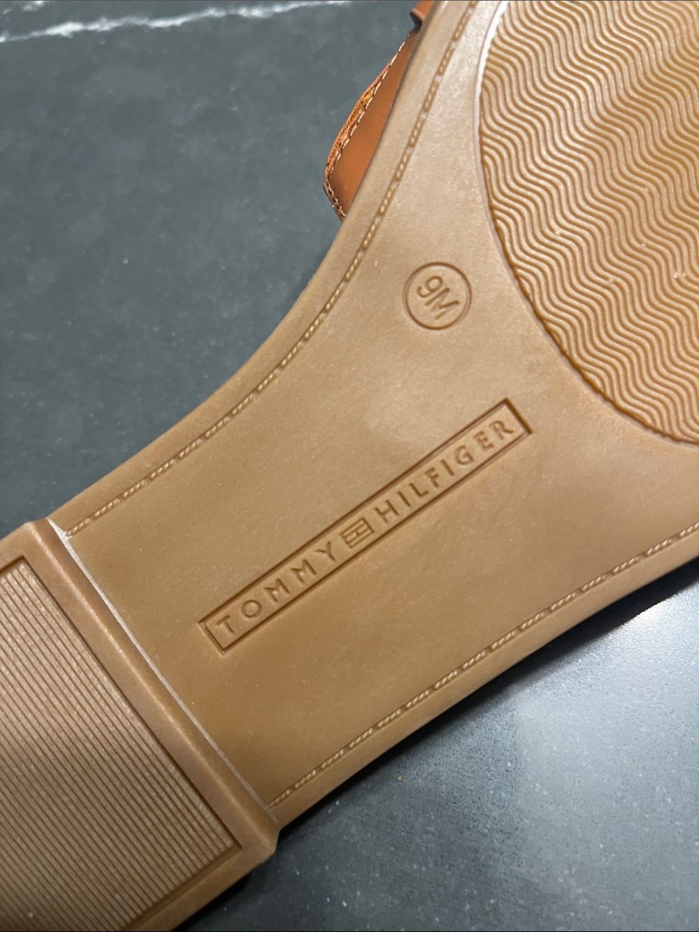 Tommy Hilfiger Brown Leather Slide Sandals with Gold Chain Logo *New without box - Picture 7 of 8